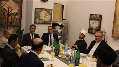 وزير الأوقاف يصل 