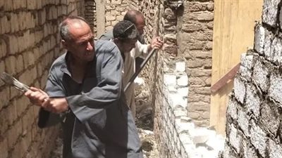 بتوجيهات محافظ قنا.. إزالة تعديات ومتابعة ميدانية مكثفة بمركز نقادة