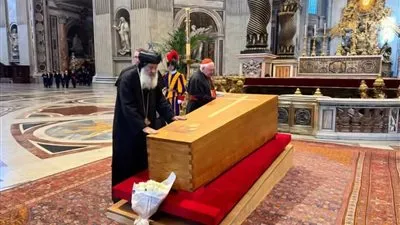 وفد الكنيسة الأرثوذكسية يحضر جنازة 