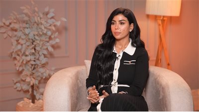 كارولين عزمي تكشف عن كواليس مشاجرتها مع فنانة داخل اللوكيشن: 'أهانت مساعدتها أمامي'