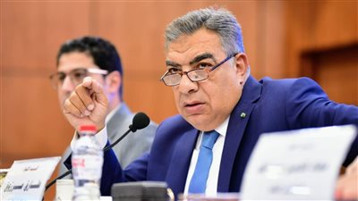 محافظ الدقهلية يعتمد جدول امتحانات النقل والشهادة الإعدادية 2024/2025