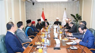 وزير الأوقاف يستقبل وفدًا ماليزيًّا برئاسة مفتي ولاية بيراك