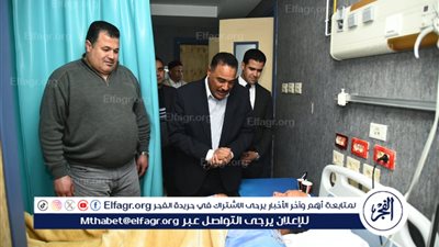 للاطمئنان على المرضى ومستوى الخدمات..محافظ مطروح يتفقد مركز القلب والقسطرة 