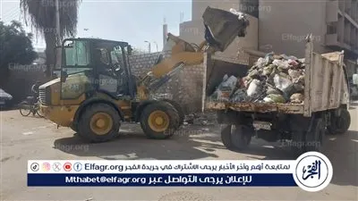 محافظ المنيا يشدد على تكثيف حملات النظافة وتمهيد الطرق والشوارع الرئيسية بمراكز المحافظة