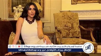 ميرنا نور الدين تتألق بإطلالة كلاسيكية أنيقة وتستحضر “الزمن الجميل”
