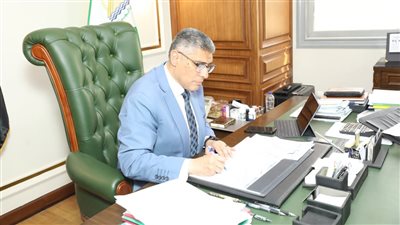 محافظ الجيزة يعتمد جداول امتحانات الفصل الدراسي الثاني 2025 ويوجه بجاهزية اللجان
