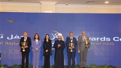 محافظ القليوبيه يشارك في احتفاليه مسابقه اهل الخير