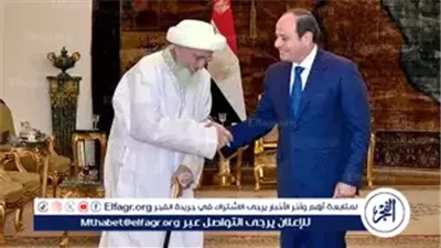 السيسي يستقبل سلطان طائفة البهرة ويشيد بمساهماتهم في ترميم مقامات آل البيت