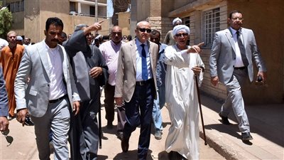 محافظ الأقصر يتفقد مركز الزينية..افتتاح محطة صرف العشى ٣٠ يونية
