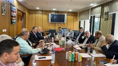  عاجل|عدم تجديد التراخيص للمصانع خارج المناطق الصناعية يفرض اعباء جديدة على مصنعين الغزل والنسيج