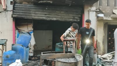 السيطرة على حريق محدود في محل دواجن ببنها