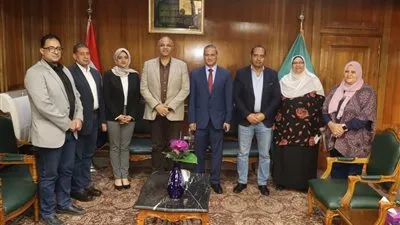 محافظ القليوبية يشهد توقيع بروتوكول تعاون لإقامة معرض لمؤسسة دار المعارف ببنها