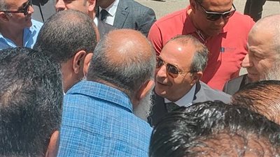 محافظ بورسعيد يفتتح مسجدًا الر في حي الفيروز ببورفؤاد