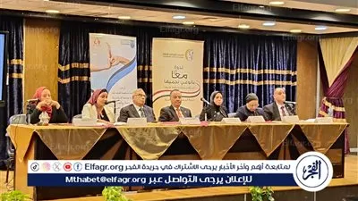 بندوة تثقيفية.. رئيس جامعة الإسكندرية يستقبل رئيس الوزراء السابق