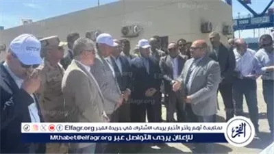 عاجل- رئيس الوزراء يتفقد محطة دحرجة السيارات بميناء شرق بورسعيد