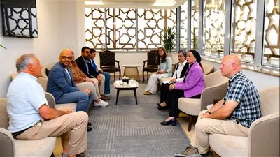 وزيرة البيئة تلتقى مع الجمعية المصرية لحماية الطبيعة وجمعية Global Birdfair 