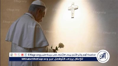 البابا ليو الرابع عشر يزور قبر البابا فرانسيس في أول خروج له من الفاتيكان