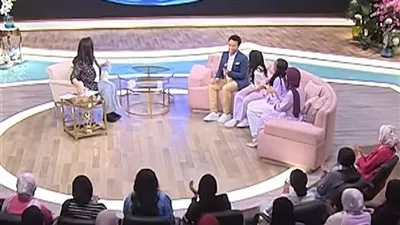 الجمعة.. سامح حسين وأسرته ضيوف 