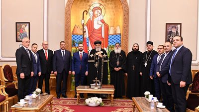 البابا تواضروس يستقبل وزير الأوقاف العراقي