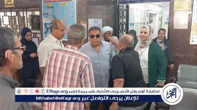 لليوم الثالث على التوالي محافظ الدقهلية في مستشفى التأمين الصحي بجديلة للتأكد من إلتزام الأطباء والعاملين بالحضور مبكرًا