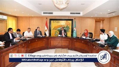 محافظ الفيوم يتابع جهود تنمية الثروة السمكية وإعادة التوازن البيئي ببحيرة قارون