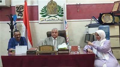 تعليم الأقصر يعقد اجتماعًا لمجلس الأمناء استعدادًا للامتحانات