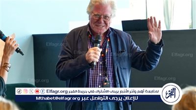 حسين فهمي: لا يوجد أزمة وفيلم