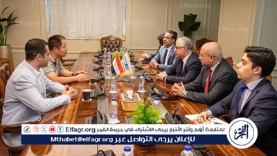 توقيع عقد مع شركة كينليد الصينية باستثمارات 60 مليون دولار لإقامة مشروع لإنتاج مواد التغليف