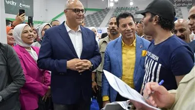 وزير الشباب والرياضة ومحافظ القليوبية يفتتحان ملتقى 