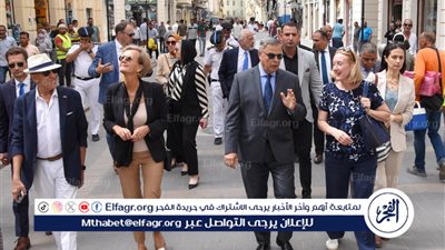 محافظ الإسكندرية وسفيرة الاتحاد الأوروبي في جولة  تفقدية  بشارع النبي دانيال 