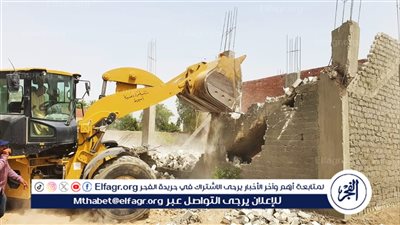 إزالة 49 حالة تعدي على أراضي زراعية وأملاك دولة بمركزي ديروط وأسيوط 