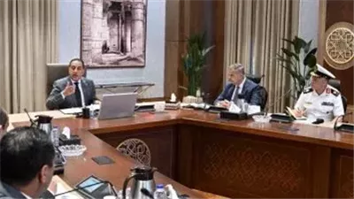 رئيس الوزراء يوجه بإعداد خطة لاستخراج وعرض الآثار الغارقة بخليج أبي قير ودراسة مواقع الغطس السياحي