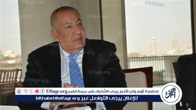 لحل أزمة استقالة كامل أبو علي.. جلسة طارئة مع محافظ بورسعيد