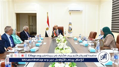 رئيس جامعة أسيوط يترأس اجتماع المجلس الأكاديمي بالجامعة الأهلية 