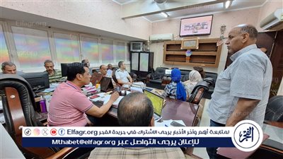 مدير تعليم سوهاج يتابع انتظام امتحانات العملى للدبلومات الفنية بغرفة العمليات المركزية