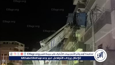 تركيب كشافات إنارة جديدة بشارعي الحكمدار وعزت جلال بحي شرق أسيوط 