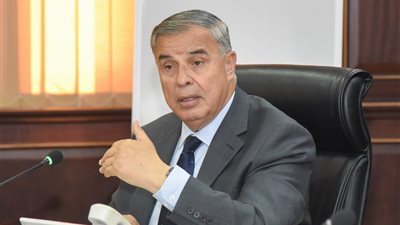 محافظ الإسكندرية يتابع تجهيزات واستعدادات الأجهزة التنفيذية لاستقبال عيد الأضحى المبارك