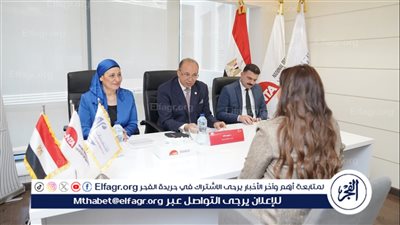 رئيس جامعة المنصورة يُشارك في اختبارات 