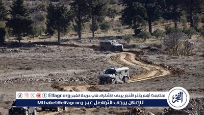  أهالي القنيطرة السورية يطردون دورية إسرائيلية وينزعون علمها ويحرقونه 