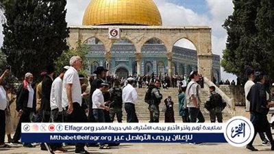 مئات المستوطنين يقتحمون المسجد الأقصى بحماية شرطة الاحتلال الإسرائيلي