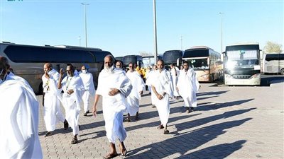 منظومة النقل تسجّل نجاحًا لافتًا في تصعيد الحجاج إلى منى