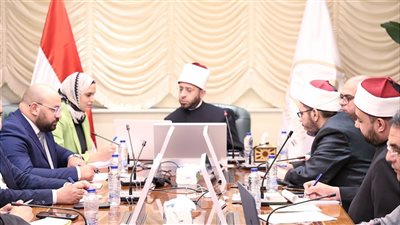 وزير الأوقاف يعقد اجتماعًا موسعًا لمتابعة الاستعدادات النهائية لإطلاق المنصة الرقمية للوزارة