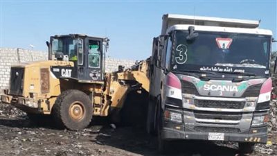 محافظ الشرقية: رفع 9850 طن قمامة ومخلفات مباني من 4 مراكز بالشرقية