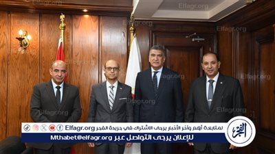 رئيس جامعة أسيوط يلتقي مدير الأكاديمية الوطنية لمكافحة الفساد لبحث سبل تعزيز التعاون المشترك 