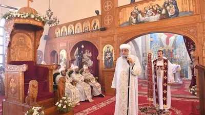 البابا تواضروس يصلي القداس الإلهي في العلمين