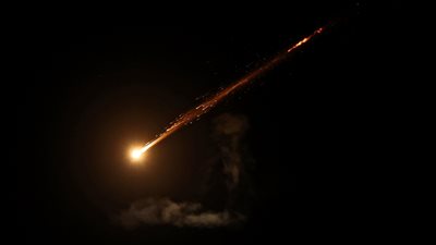 عاجل| تصعيد متبادل خطير: إيران تتوعد إسرائيل باستهداف جميع 