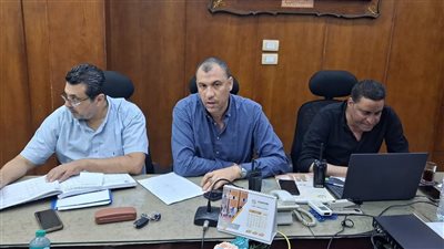 وكيل تعليم الغربية يتابع سير امتحانات الثانوية العامة من غرفة العمليات المركزية بالمديرية