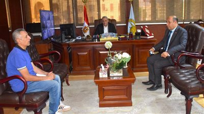 محافظ الغربية ينجح في إنهاء أزمة توريد الياسمين بشبرابلولة