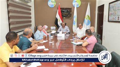 رئيس مياه أسيوط يعقد اجتماعا لمناقشة مستجدات مشروع صرف صحي عرب المدابغ