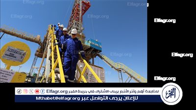  انهيار حفار بحري متقادم بخليج السويس يتبع شركة غير مسجلة.. ولا خسائر بشرية أو بيئية